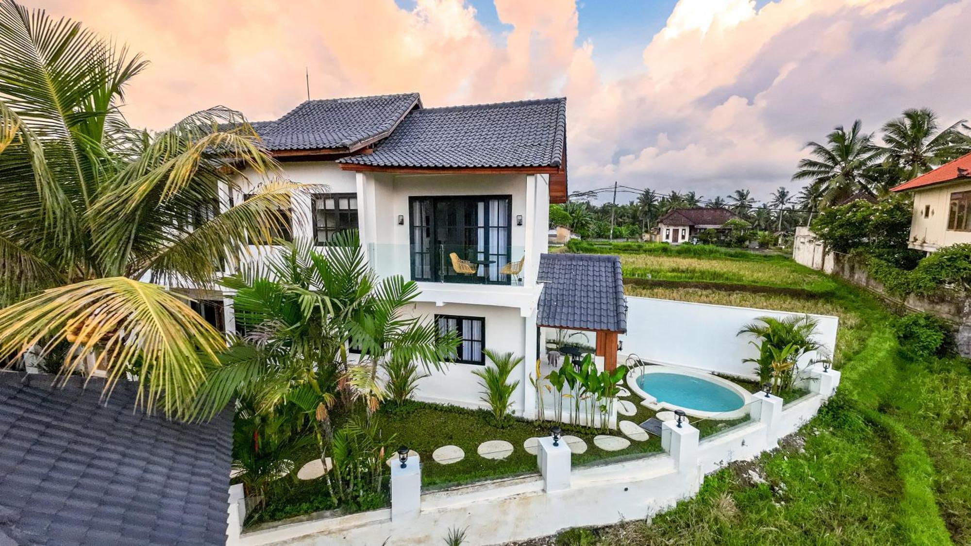 Sarang Apartments By Evdekimi Ubud Екстериор снимка
